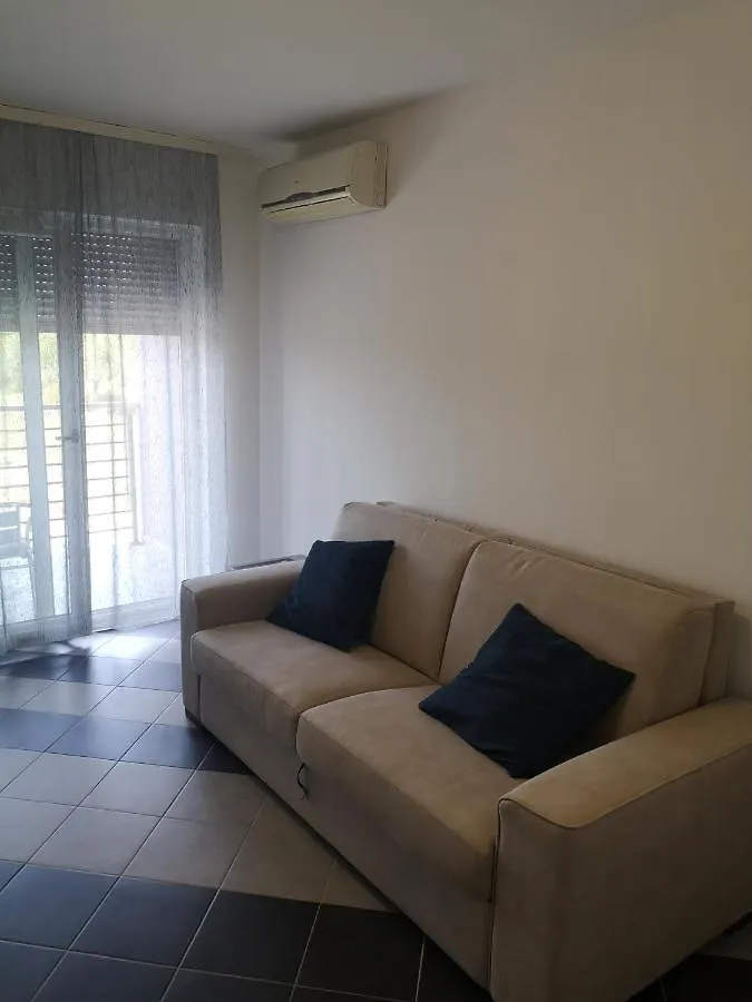 Apartment Lavanda Marino Zambratija