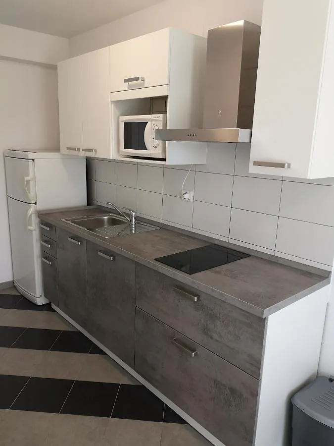 Apartment Lavanda Marino Zambratija